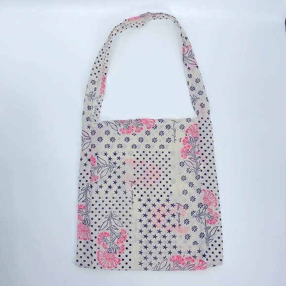 Free People Lightweight Tote Bag - Picture 3 of 3